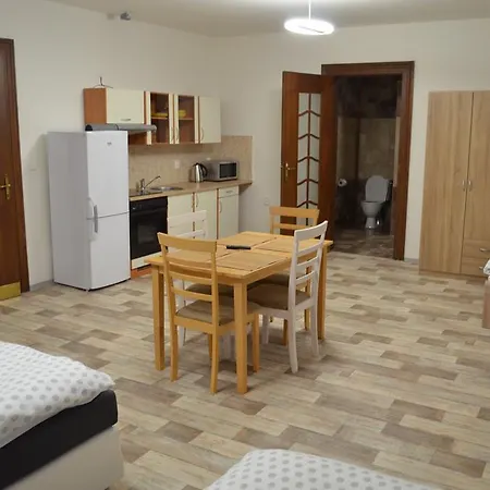 Jungmannova Guest house